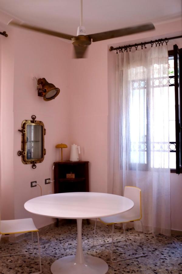 Venetian Pink Apartment In Dorsoduro Exterior foto